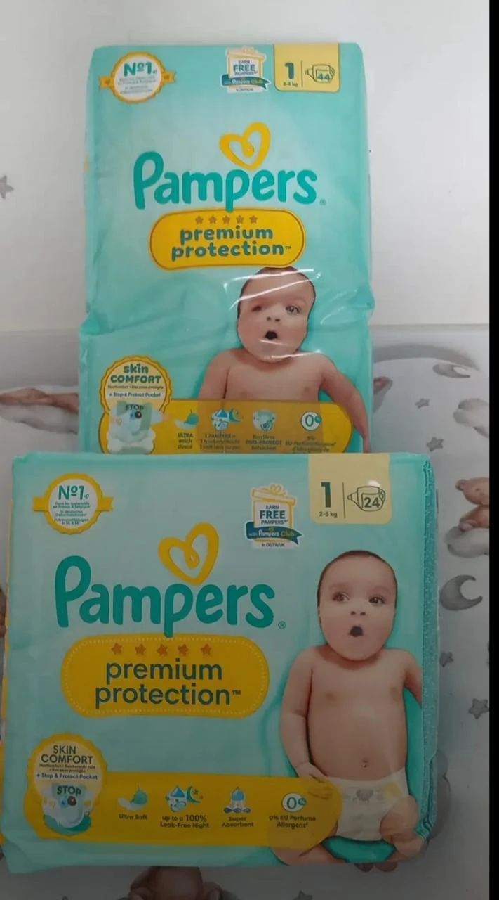 Couches Pampers